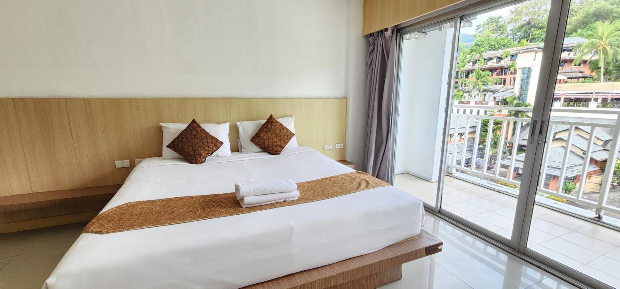 Eden Park 호텔 Patong 외부 사진