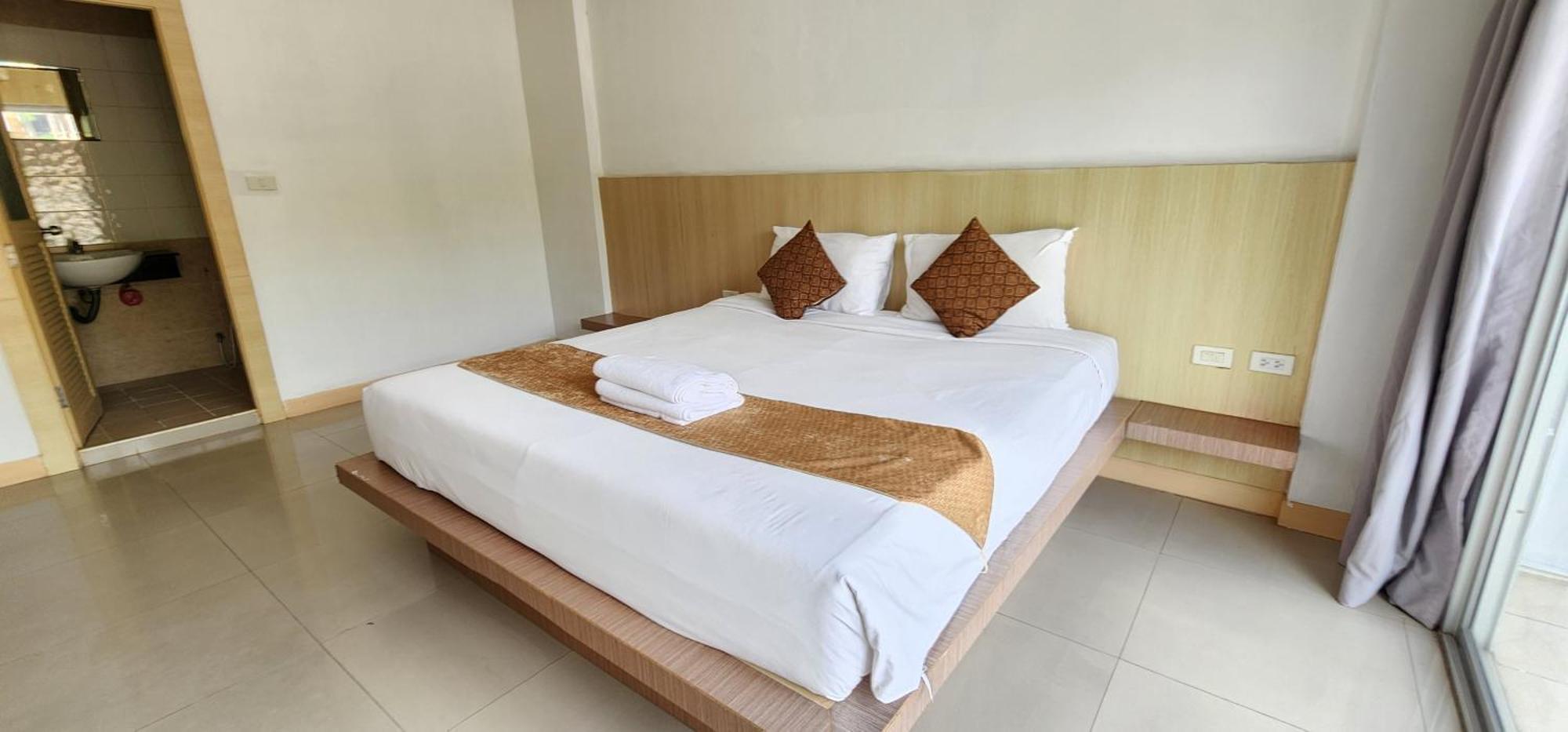 Eden Park 호텔 Patong 외부 사진