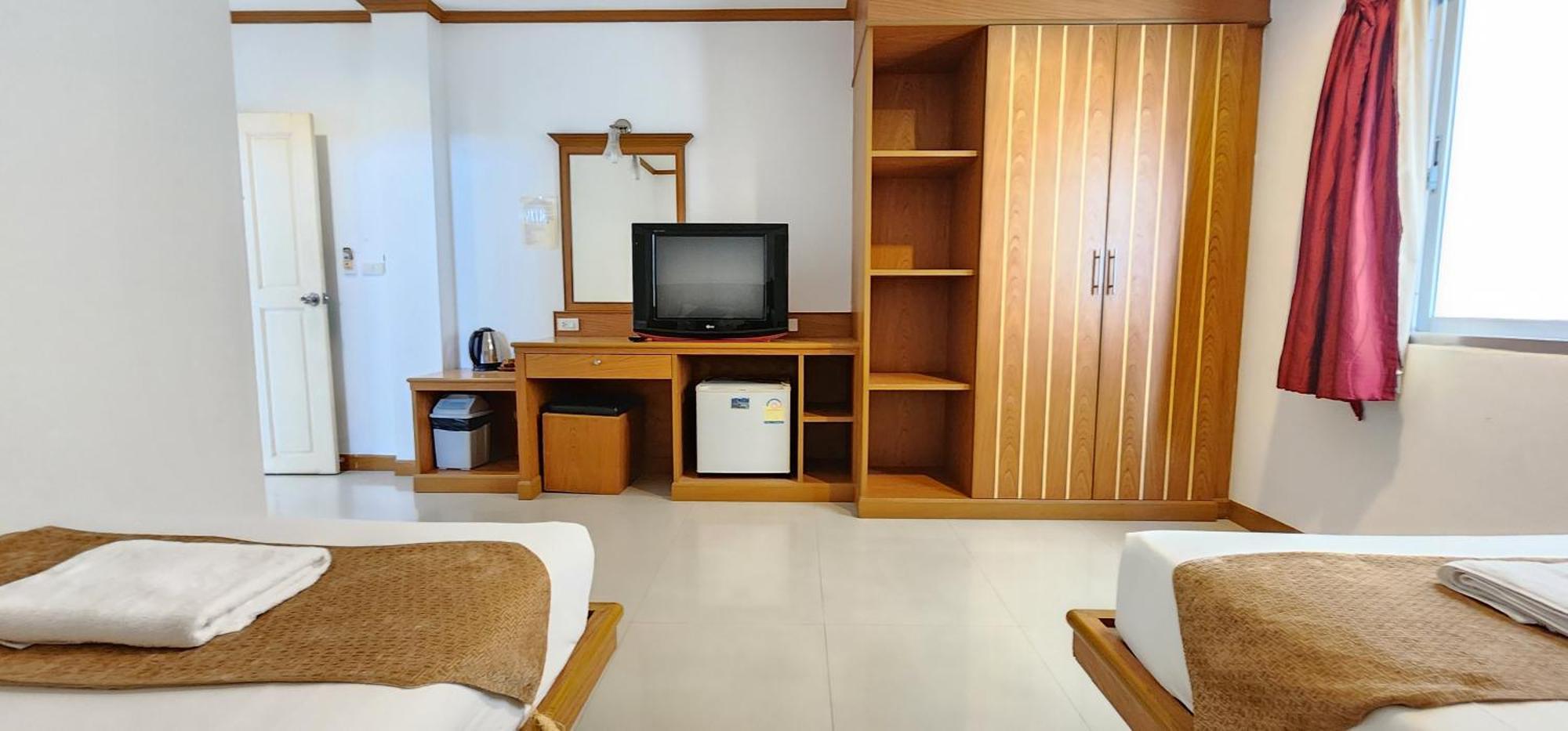 Eden Park 호텔 Patong 외부 사진